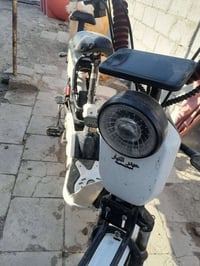 دراجة شحن للبيع نضيفه نقصها باتري ولمكينه الخلفيه صجمها فالت موجود وات...