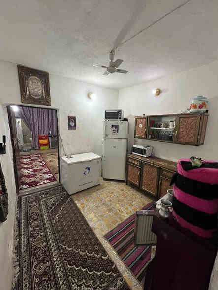 نص قطعه شرك للبيع واقع حال
بغداد مدينه الصدر قطاع 8 خلف فلافل حنش
السعر 130 وبي مجال
للإستفسار الاتصال ***********
