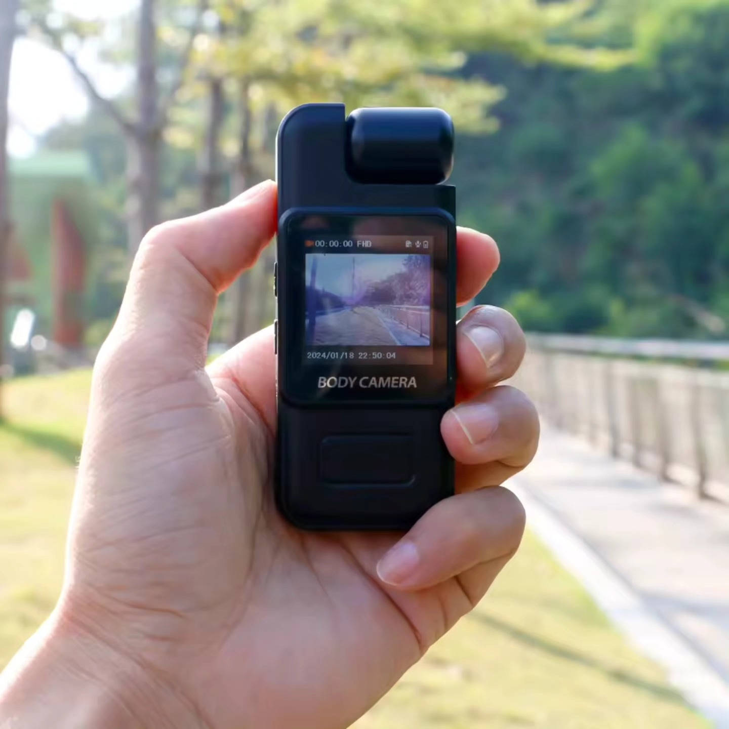 4K HD واي فاي #كاميرا صغيرة محمولة مسجل فيديو رقمي شاشة ملونة يمكن ارتداؤها كاميرا للرؤية الليلية كاميرا الشرطة كاميرا دراجة صغيرة


**إذا كنت صاحب هذا الإعلان وتريد حذفه لأي سبب، رجاءا أرسل رسالة إلى الدعم الفني**