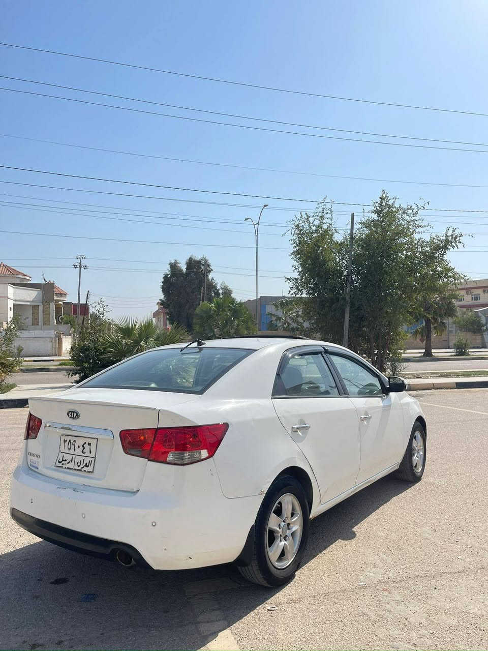 سلام عليكم
سيراتو ٢٠١٢ اربيل

٦ كير

سلايت

بيه صبغ   ٣قطع بدون دواخل

محرك جديد وكير جديد

سعرها ٨٨بيه مجال

***********

***********

