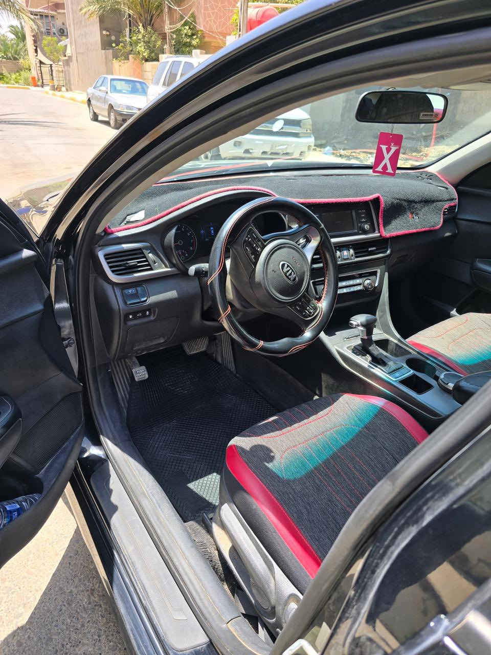 السلام عليكم
أوبتما موديل ١٧ للبيع
ضررها بس بنيد مبدل السونار وصور الضرر موجودة بالصور 
جاهزة السيارة وأحلى من الصور كير مكينة صدر كهربائيات تبريد تخم تاير دوشمة كشنات جديدة 
السعر ١٢٨ وبيها مجال قليل 
سنوية لغاية ٢٨ 
العنوان ديالى بعقوبة 
***********
