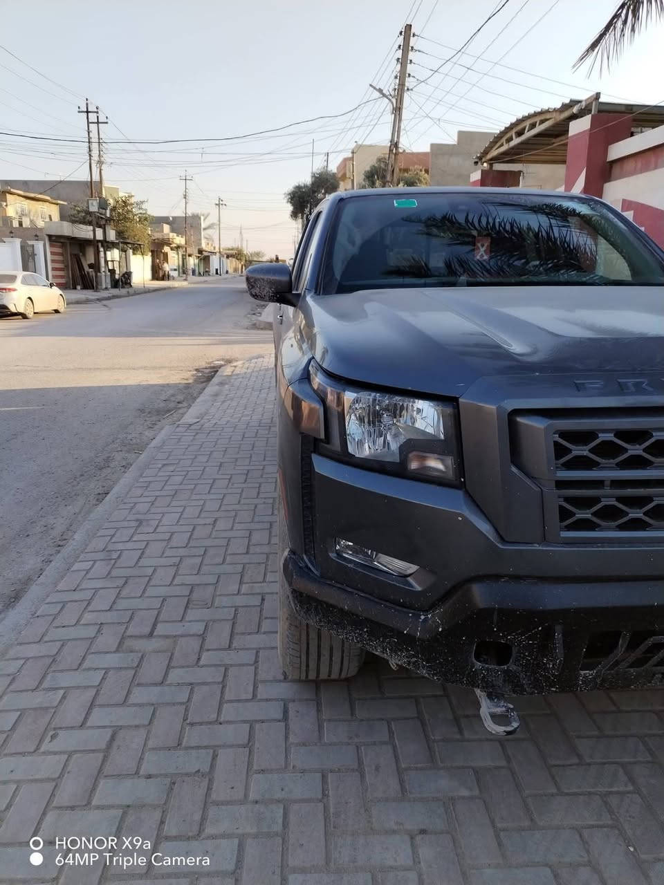 السلام عليكم
للبيع نيسان فرونتير موديل 22

مواصفات sv pllas

 الدعامية نفسها راجعه ومصبوغة 

و ببها تعديل بارد وتكحيل بالجاملغ الخلفي جهة السايق

و مبدل بيها لايت جهة السايق

طاك بيها ايرباك ستيرن وبرتات الستيرن راجع سستم

مابيها اي نقص

ماشيه 27 وقابل للزيادة 

بدون رقم

السعر 205 وبيها مجال

للأستفسار الاتصال على الرقم ***********

غير متواجد على الفيس ولا مازنجر
