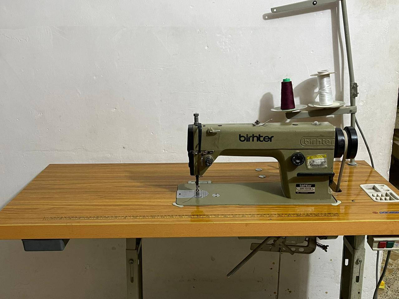 مكينه خياطه جديده مامستخدمه هواي نضيفه كلش 
العنوان نجف حي العسكري


**إذا كنت صاحب هذا الإعلان وتريد حذفه لأي سبب، رجاءا أرسل رسالة إلى الدعم الفني**