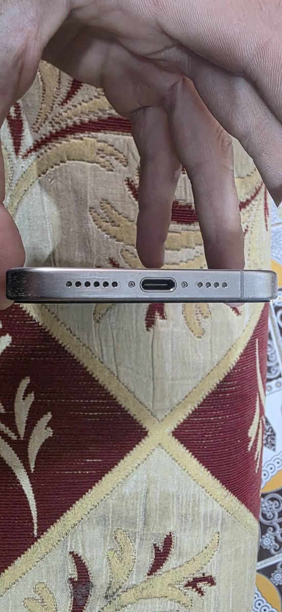 سلام عليكم ايفون 15برو ماكس دبل سيم كارت
بطارية 92ذاكره 256نضافه 95%100 بيع مستعجل 1250


**إذا كنت صاحب هذا الإعلان وتريد حذفه لأي سبب، رجاءا أرسل رسالة إلى الدعم الفني**