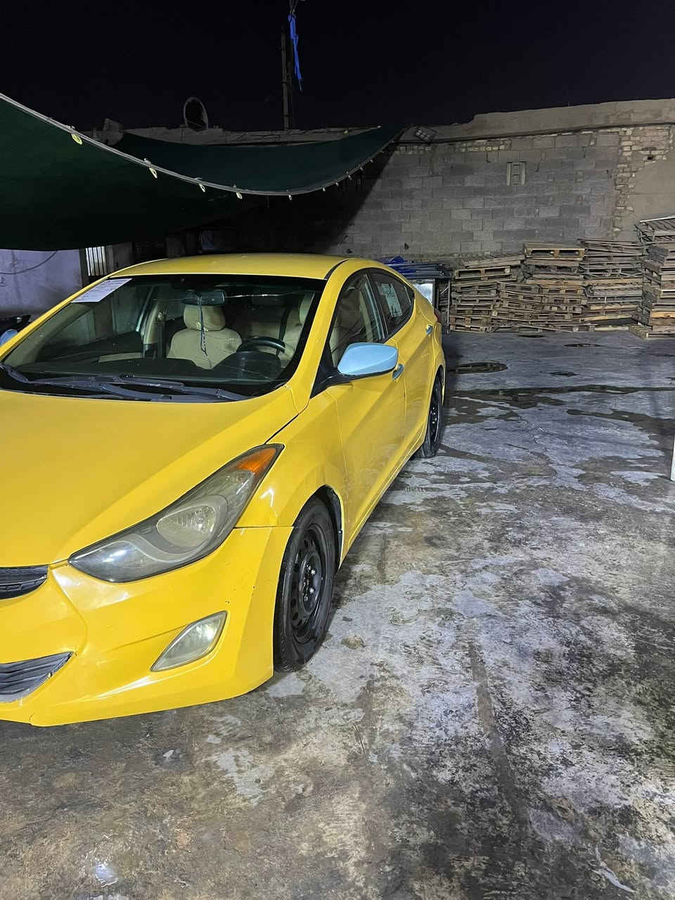 سلام انتره موديل 13 بسمي وراد أمريكي 1800 محرك  جملخ وبنيد قبق جنطه بدل تبريد ثلج ❄️ تخم تاير جديد صدر جديد باتري جديد سياره خير من الله السعر 86 مكان الشعب شارع الصحه. الرقم ***********
