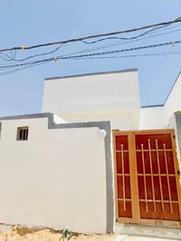 النجف الاشرف شارع المعمل • دار • ١٠٠م