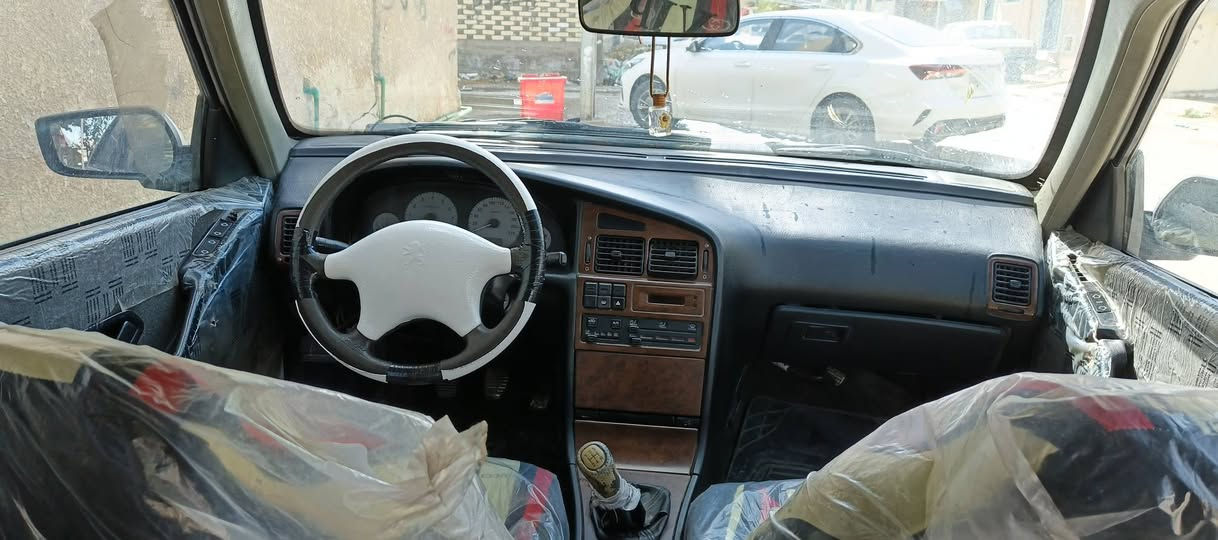 بيجو بارص للبيع مديل ٢٠١١ سنويه لل ٢٠٢٩ مداور ثاني يوم لسياره خير من الله كير تبريد كشر حلو بيها طخه بل بنيد +كازكت مكاني النجف حي العسكري *********** وتساب فقط
