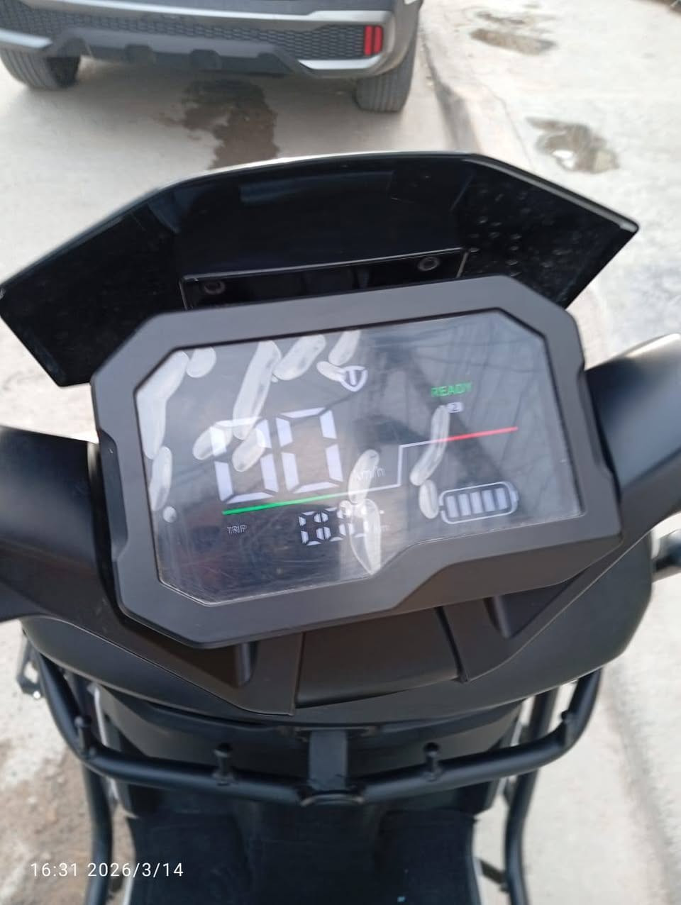 دراجه شحن
اخت الجديده 
الريان وحش الكون 
شخط ما بيه 
خير من الله 
مكان الدراجه الشعب  الصحه 
رقم صاحب الدراجه ‏‪0772 268 4639‬‏
