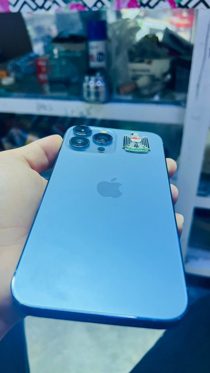 للبيع آيفون 13 برو ماكس
• اللون: بحري (Sierra Blue)

• السعة: 256 جيجابايت

• الجهاز نظيف ويعمل بكفاءة عالية

• تم تبديل البطارية فقط

• جميع المميزات تعمل بشكل طبيعي

السعر: (550.000)

للاستفسار أو التواصل على الخاص.


**إذا كنت صاحب هذا الإعلان وتريد حذفه لأي سبب، رجاءا أرسل رسالة إلى الدعم الفني**