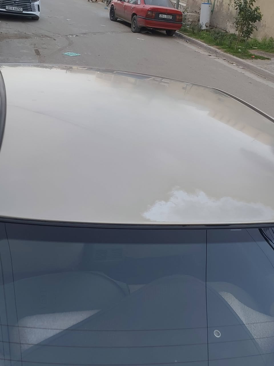 للبيع كامري خليجي ٢٠٠٤محرك ٤ سلندر ٢٤٠٠ محرك كصة جديد هو وتفرعاته تخم تاير سيارة بيه بنيد وجاملغ صبغ بدون ضربه مال جراد والباقي على البلاد بيه طخه بالباب السايق على حطتها وشويه جراد بالقمارة رقم سليمانية بسمي السعر ٩٨ بيه مجال بسيط وكلشي واضح بالصور ***********
