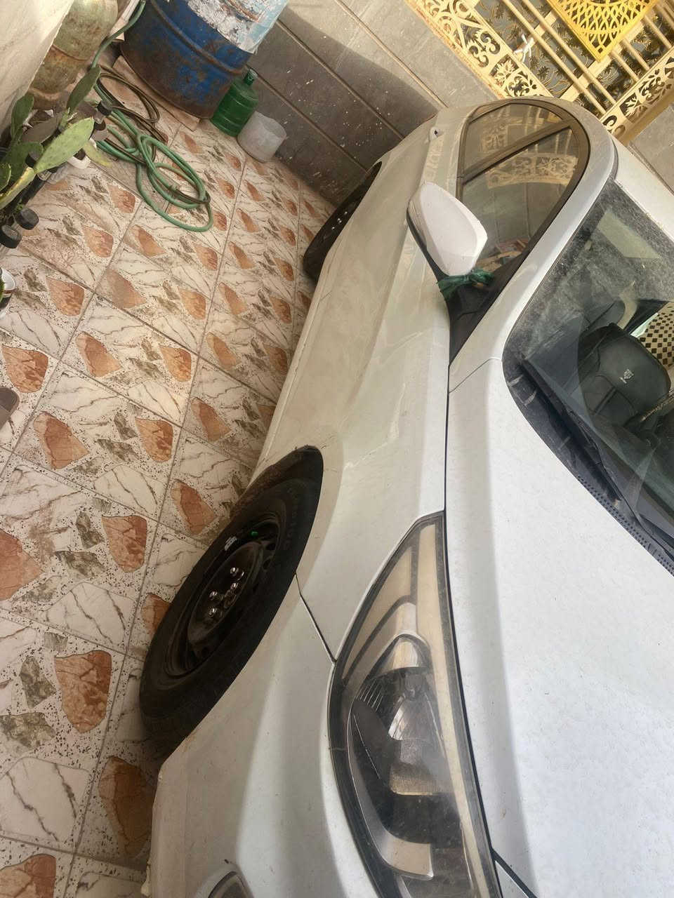سلام عليكم اكسنت موديل 2016 خليجي مكينه 1400 خير من الله تبريد حدايه مكينه تايرات تخم جديد شراي يتصل عل هذا رقم وبي واتساب مكان بابل حله ***********
