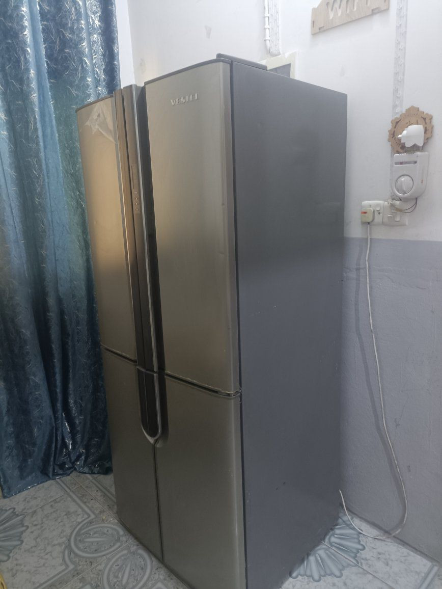 ثلاجه نضيفه سعره 300وبيه مجال هيه ثلاجه هيه مجمده وتخم 300 احطاطه 10مقاعد نضيف الاستفسار أتصل برقم 0780004405


**إذا كنت صاحب هذا الإعلان وتريد حذفه لأي سبب، رجاءا أرسل رسالة إلى الدعم الفني**