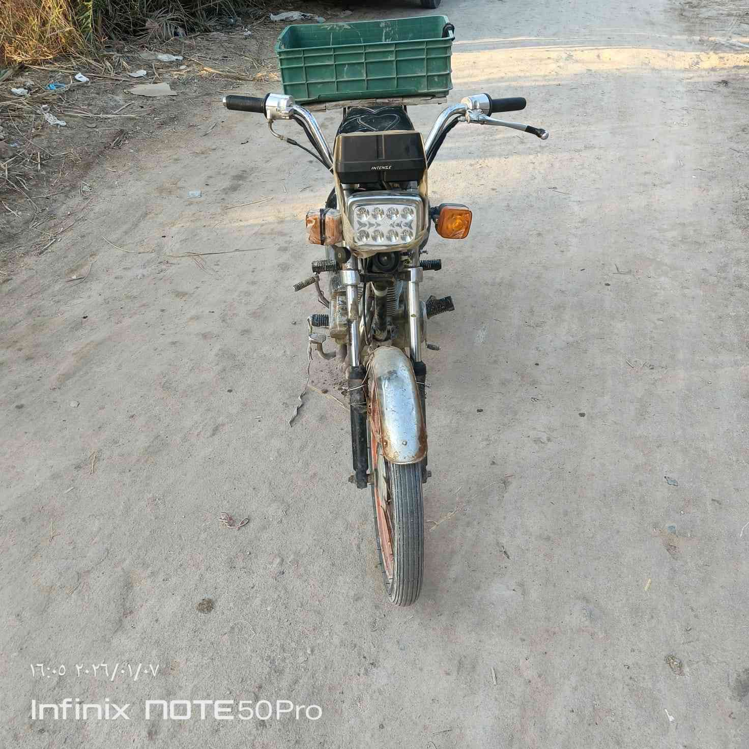 دراجه للبيع ادوات مكان بصره قضاء القرنه رقم الهاتف *********** 400 وبيها مجال
