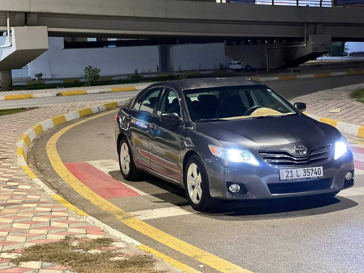 كامري للبيع موديل 10كندي LE سياره قطعتين ونص صبغ بدون دواخل ماشيه 140 كير محرك تبريد ابشرط تخم تاير جديد تخم ويل تحكم ستيرن كشن كهرباء سياره حلوه بمعنه كلامه سعره ٩٨بي مجال ***********
