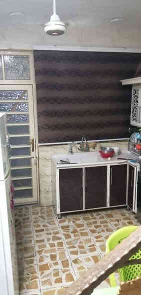 مشتمل للبيع ركن في الرساله 
المساحه/88م
واجهه 8م نزال 10 وربع 
ركن 
ابواب خشب تفصال 
كاونتر 
سخان 
ماطور 
كاميرات
رافع قدره 

يحتوي على 
٤ غرف نوم 
صاله 
هول داخلي 
حمام عدد ٢ 
بيتونه ٥ في ٥ تصلح مخزن او غرفه 
كراج 
بناء جناي مو سوكي 

السعر 230 مليون قابل للتفاوض 

مكتب الغدير للعقار 
شقق حي السلام السكني 
***********
