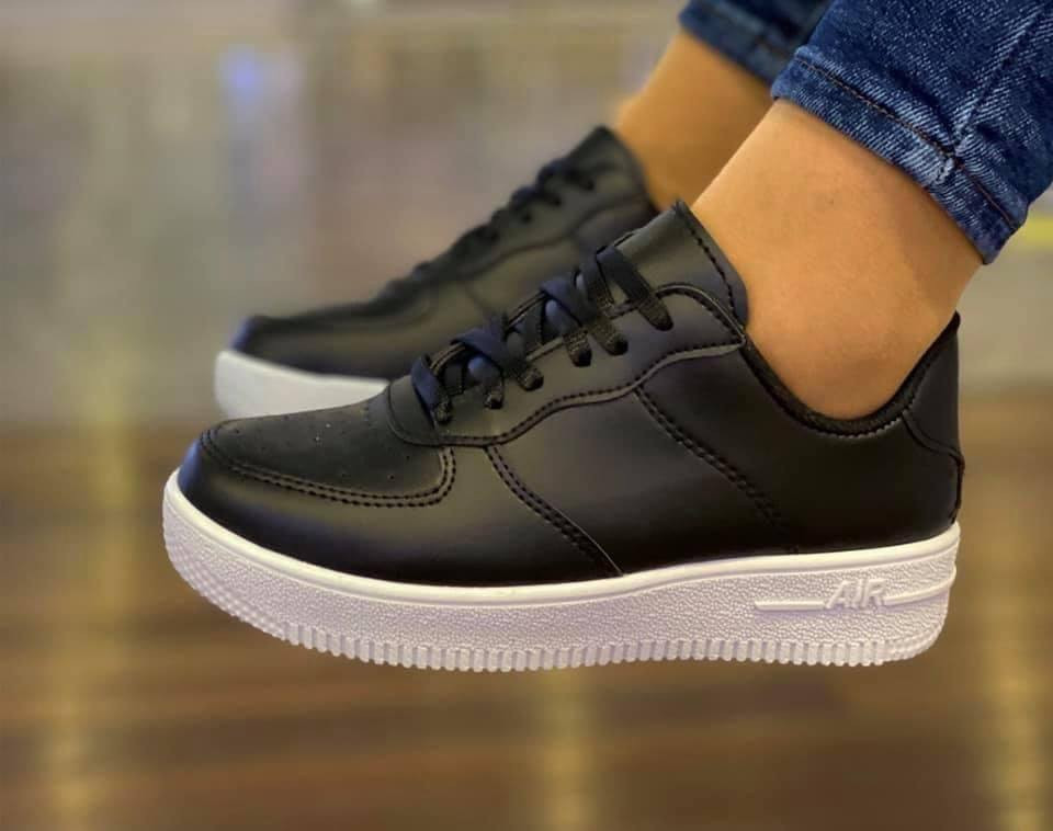 أحذية رجالي موديلات جديد
مقاسات 40\\\44 سعر $$$


**إذا كنت صاحب هذا الإعلان وتريد حذفه لأي سبب، رجاءا أرسل رسالة إلى الدعم الفني**