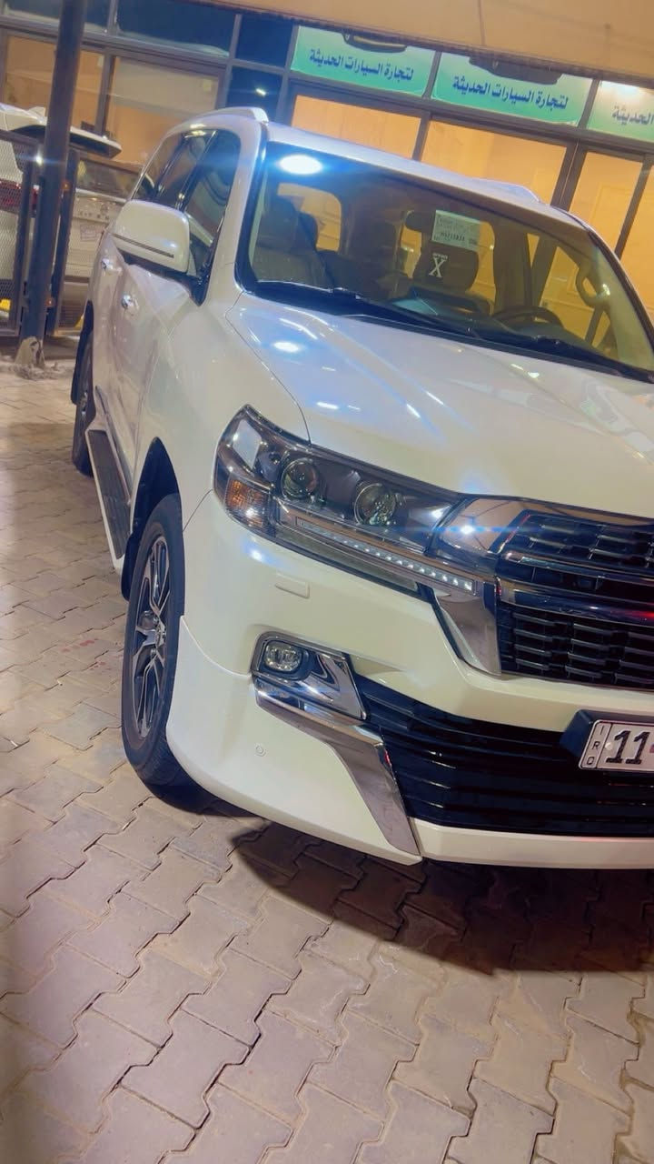 لاندكروزر موديل ٢٠٢١ بريم اصل مكفوله كفاله عامه السعر ٦٢٠$***********
