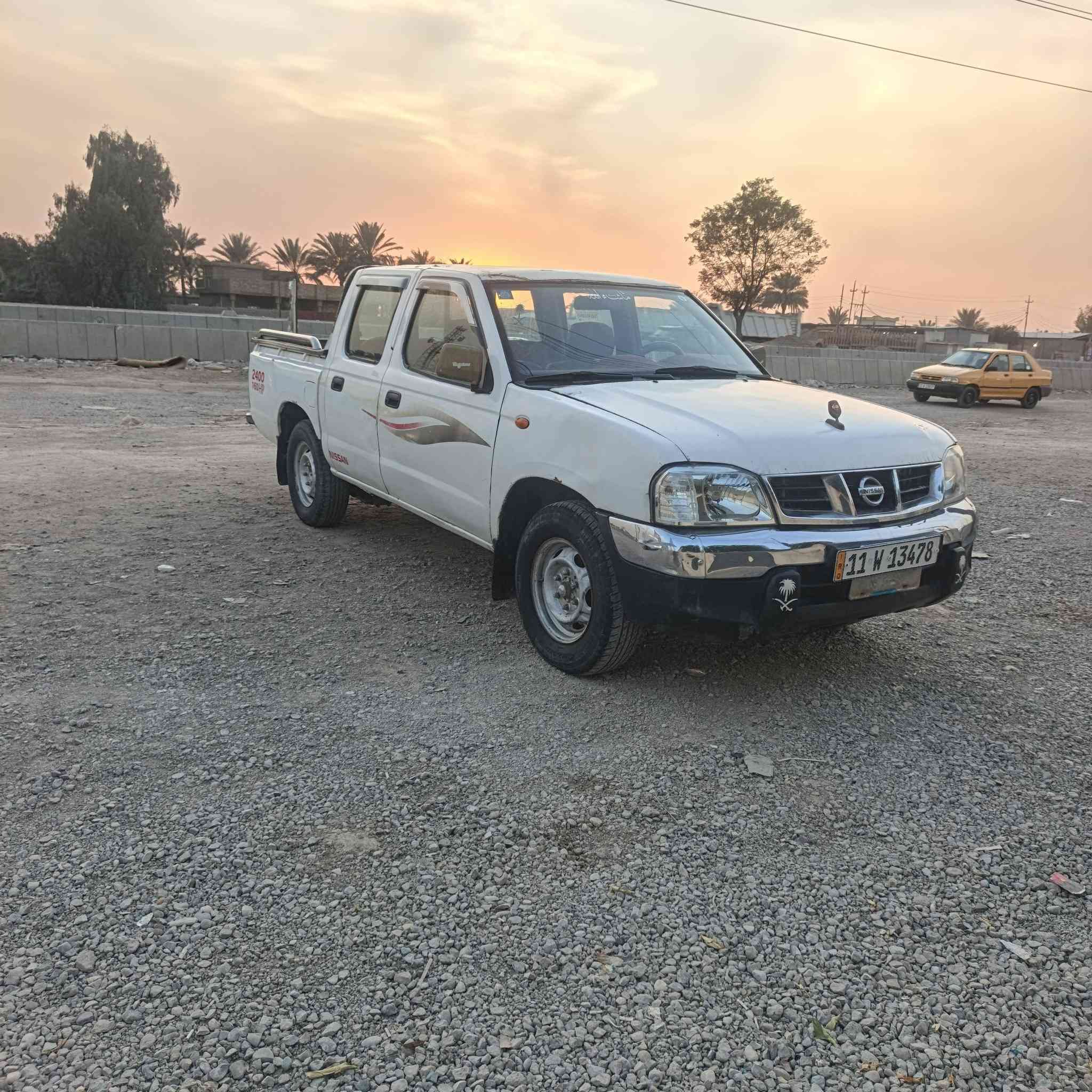 السلام عليكم/ بيكم نيسان دبل قماره رقم بغداد الجديد هزه جديدة كفاله محرك وكير وتبريد وحداديه كفاله   داخله كلش نضيف  مابيه كل نقص نشاطه وتراي وين متحب جافيه متصرف عليه الف دينار السعر 85 للاستفسار *********** بي وات ساب مكاني بغداد
