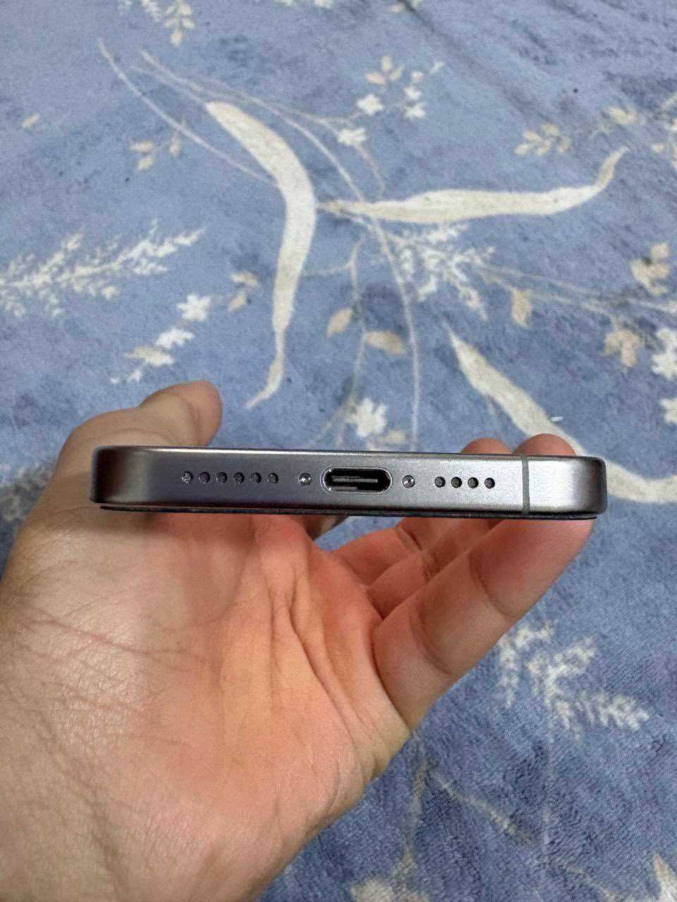 سلام عليكم
١٥ برو ماكس بطارية ١٠٠ كامل ملحقات الاصلية ضمانو خلص بشهر ال ٩ الي راح كارتون موجود والجهاز البراغي مالتو موضحة بالصور مامفتوح  دبل سيم za 
السعر ١٢٠٠


**إذا كنت صاحب هذا الإعلان وتريد حذفه لأي سبب، رجاءا أرسل رسالة إلى الدعم الفني**