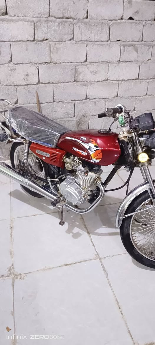 السلام عليكم ..  دراجه ٤ گير تايكر موديل ٢٠٢٣  للبيع او مرواس بستوته نظيفه   كل شي شغال الدراجه  مبدل كماليات للجماليه المكينه مامفتوحه ابد اوراق كامله! .. للاستفسار اتصال ع رقم ***********
