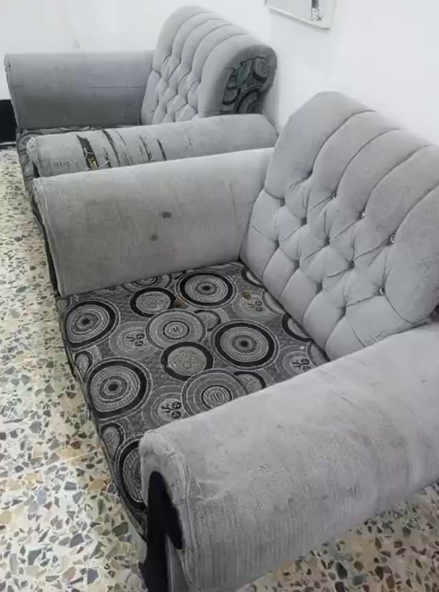 تخم للبيع سعرة 150 مكانة المسارة الولى ***********
