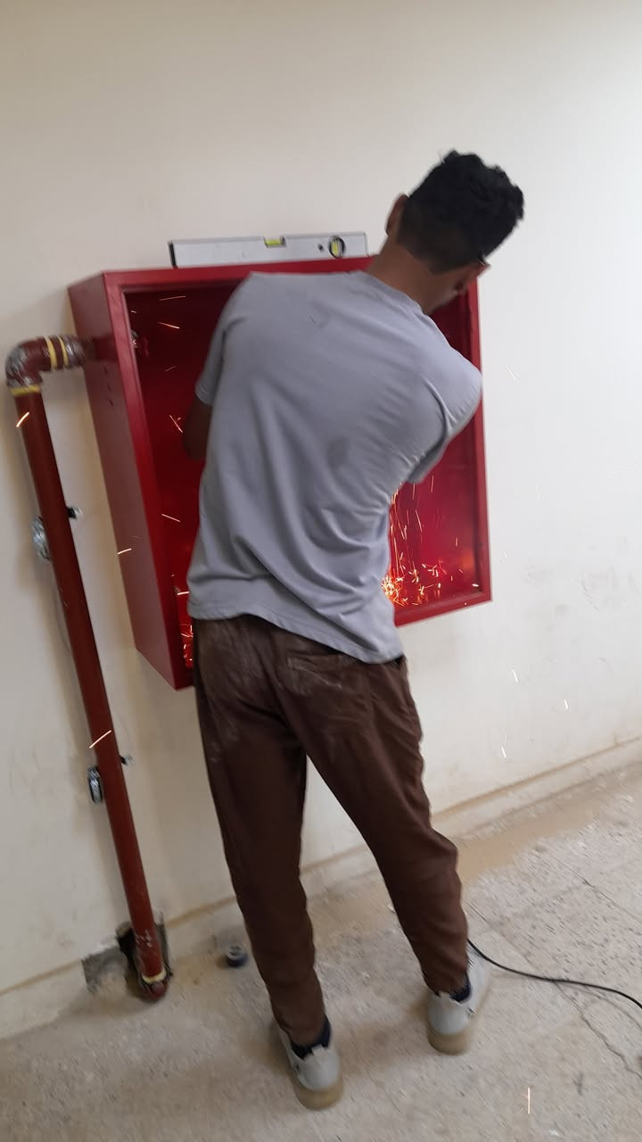 🛡️نوفر لكم افضل انظمة الحماية من الحريق 🔥 
منظومات -تصميم - تنفيذ - فحص - تفتيش- صيانة مطافئ الحريق)💯
🦺✅مختصين بكافة انواع الحماية من الحرائق🔥💦
للتواصل : ***********
العنوان الديوانيه خدمي حي المعلمين مقابل سايدين ام الخيل مقابل المصرف الاهلي العراقي
