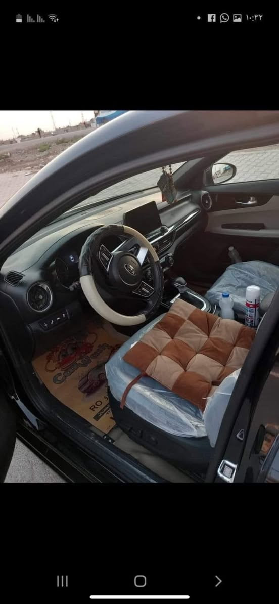اللون: أسود

الفئة: EX (فل مواصفات عدا البانوراما)

المحرك: 2020 دوش 

الگير: AT (أوتوماتيك) محمور يم شركة الهندسية جان قبل cvt

ماشية: 71 ألف 

المواصفات:
✔ بصمة تشغيل
✔ كشنات جلد
✔ تدفئة وتبريد للمقاعد
✔ سيارة نشيطة واستعمال يومي ممتاز

ملاحظات مهمة:

حادثها في أمريكا: البابين عكس السايق + ربع الجاملغ الخلفي

صور الحادث مرفقة بالمنشور

بالعراق: الجاملغ عكس السايق نفس جهة مال حادث امريكابيه طعجة بسيطة ويحتاج تعديل بارد موجود بالصور

يحتاج ادامة بسيطة للصبغ الخاص بحادث أمريكا

الكير جان cvt وحورته لان كام بسببي ماشديت منظومة تبريد بس حاليا كير وحش AT والسيارة نشطة واقتصادية وعلى ايدي الله شاهد اخذها سونار وجيك 

رقمها واسط مشروع وطني 
مكان السيارة بغداد مجمع بسماية او سلمان باك موجود بالمكانين

💰 السعر: 130 قابل للتفاوض بشكل بسيط

📞 للتواصل والاستفسار: خاص أو اتصال
***********
