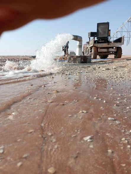 مكتب الشبلاوي لحفر الابار الارتوازيه
يعلن عن حفر الابار بكافة الاحجام
غسل وتنشيف الابار 
حفر الركائز
حفر النقاط 
حفر وفحص التربه
وعمل كافه المقاولات العامه
نعمل في كافه محافضات العراق
دقه في العمل وسرعه في الانجاز
بإدارة هادي الشبلاوي
للاستفسار الاتصال على الارقام التالية 
***********
***********
واتساب مازنجر
