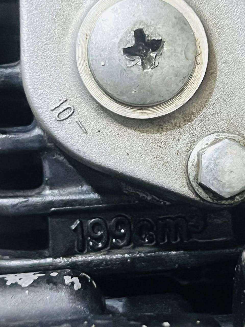 سلام عليكم محرك دايوان مجفت مره وحده او غراض مال وكاله بل قران الكريم حجم 200مكان بابل قرب جامعه بابل***********
