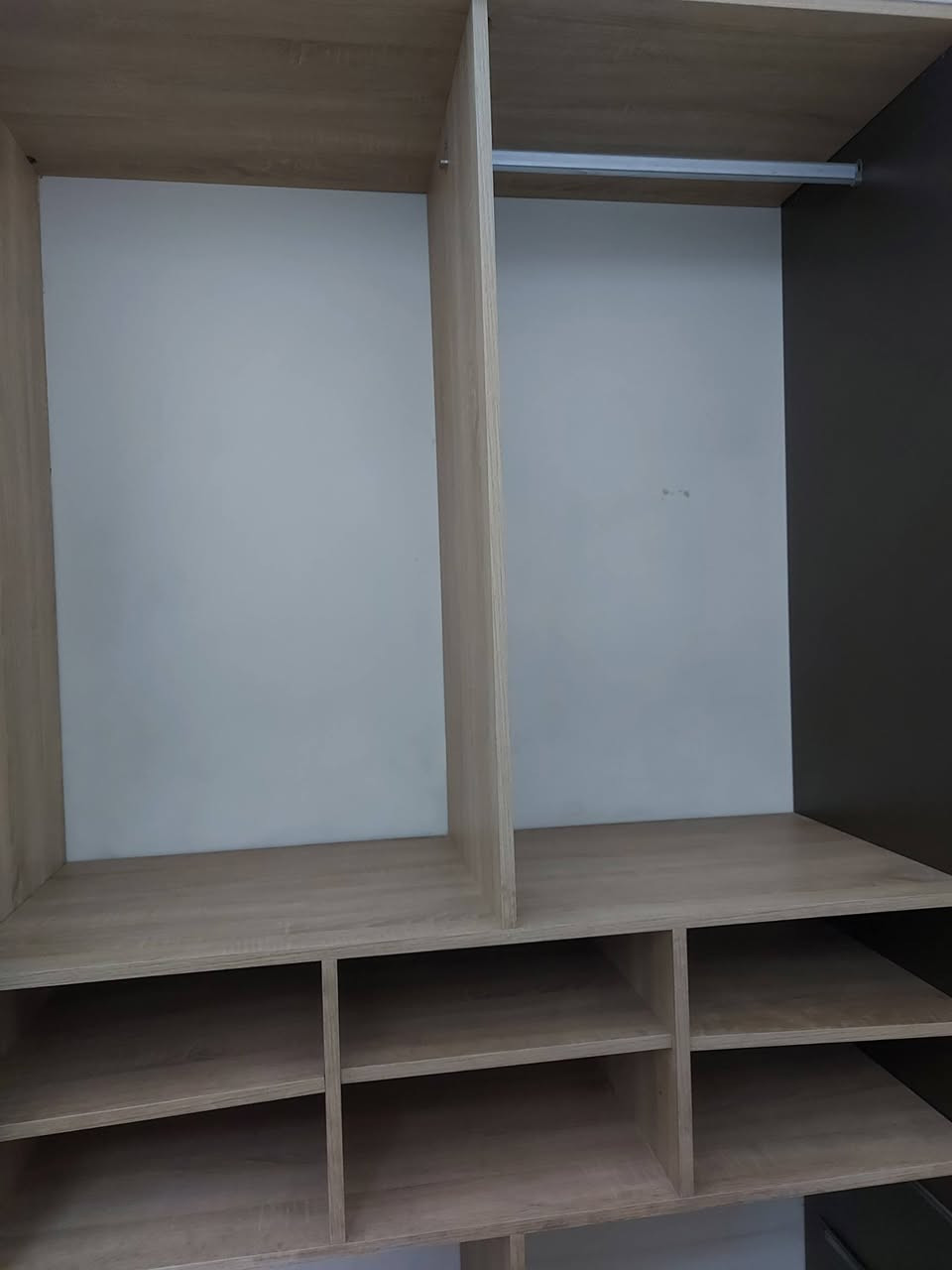 غرفه تركيه مسعجله ع بيعته سعر (250)وبيهه مجال رقم ***********
