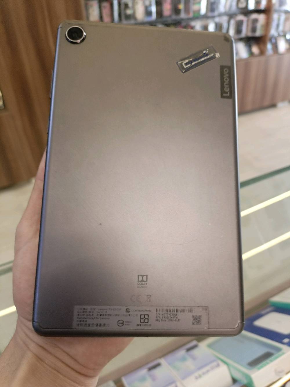 ايباد لينوفو 👇
ذاكرة:- 16gb
رام:- 2gb
اندرويد:- 10
شاشة:- 8 اينج

يفيد لدراسة و للأطفال تكدر تنزل عليها جميع تطبيقات سوشيال ميديا مثل سنابجات انستغرام .....

بسعر 75 الف و توصيل موجود