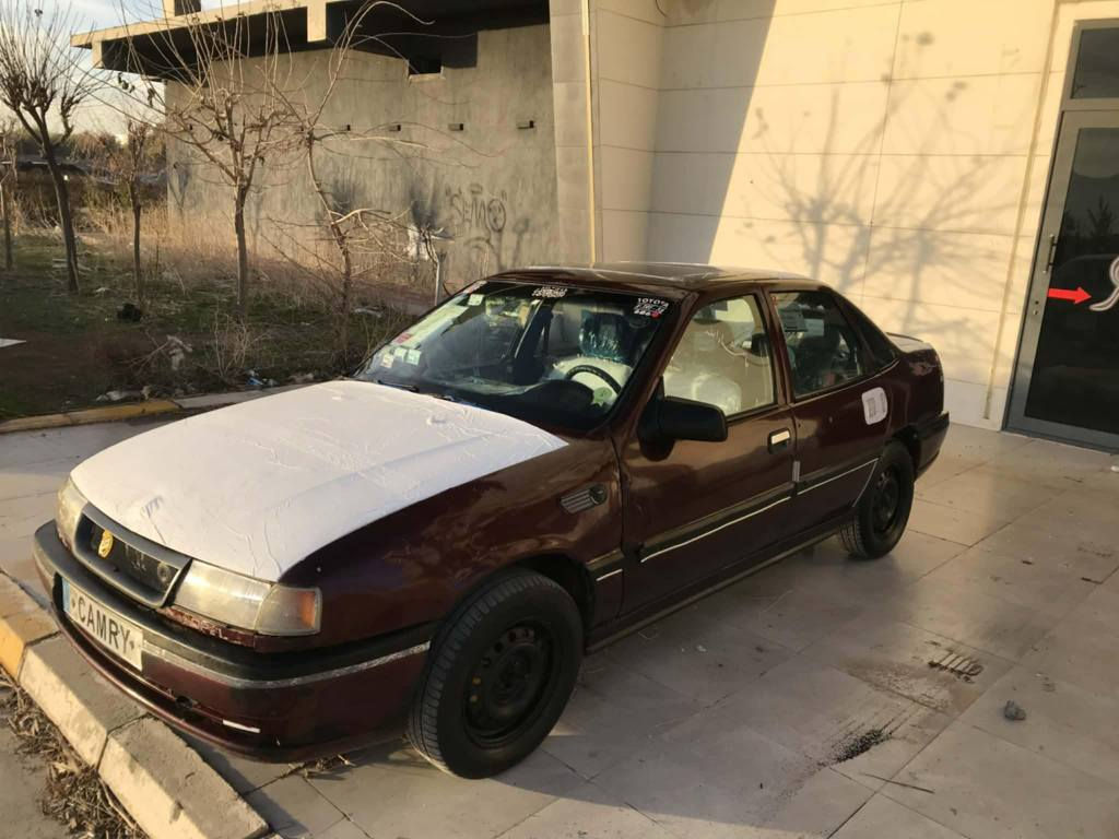 بە ناوی  خوای  گە ورە و  مهرە بان

ئۆپڵ    مۆدێل   91  ئاڕم پلاسیک

سلێمانی بە شە رتی  ئە وە لیات و  دایرە ی  مرور

مە کینە  20  گێڕعادی  مە کینە   ئە وروپی

گێڕو  مە کینە و  کارە بای  بە شە رتی  10فیتە ر

کامل  گێچ و  برێک و  گە رمی و  هە موگیانی ئیشە کات

لێدراوی  هیچ  نییە  بڕاوە و موس و  خایسات بە شە رت

ناوی  لە دە رە وە  جوانترە  ماڵی  دۆستە  بۆعە یب مە گە ڕێ

بای  25  گە ڵاو  مە عامە لە یە  ***********  سلێمانی
