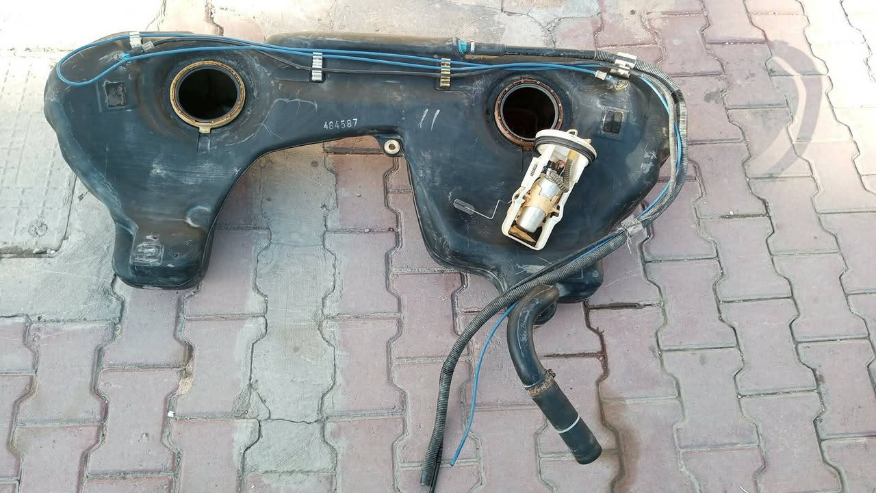 السلام عليكم 
تانكي بانزين e46 ويا قاعدة فيت بم شرط الشغل 
٨٠ الف ابيعهم كاملات


**إذا كنت صاحب هذا الإعلان وتريد حذفه لأي سبب، رجاءا أرسل رسالة إلى الدعم الفني**