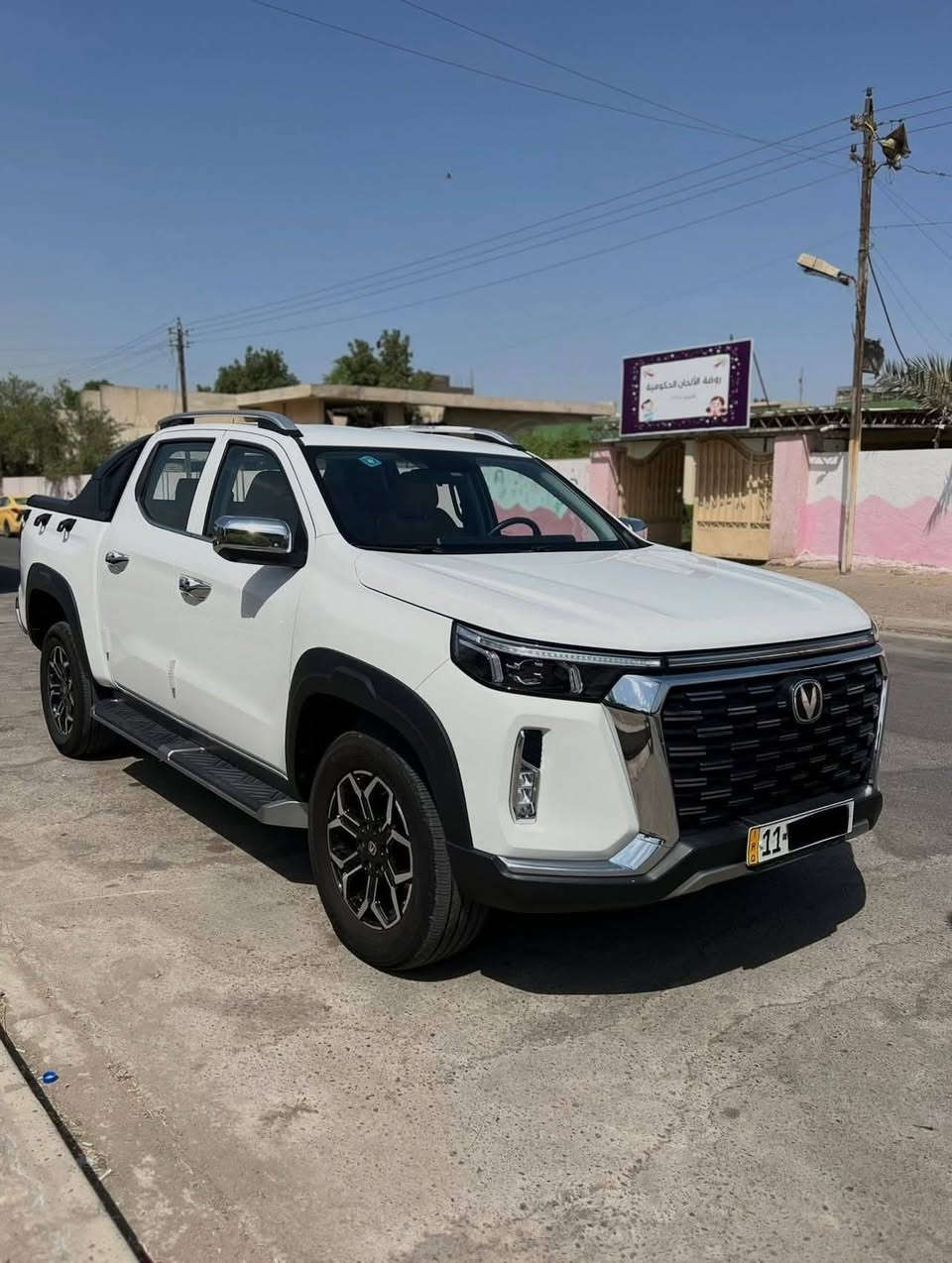 شانجان هانتر بلس 2025 رقم بغداد تحويل مباشر 
بالضمان لمدة 5 سنوات او 100 الف كيلو متر 
السيارة جديدة ومكفوله ماشية 33 الف 

المواصفات فول 1/1  فور ويل 4x4
محرك 2000 تيربو بقوه حصانية 233 سريعه جداً 
السيارة اقتصادية وبدون اي دوانز بالبانزين العادي 
بصمة تشغيل وابواب وتشغيل عن بعد 
شاشة متصلة متعدده الاستخدام 
متعدده وضعيات القيادة 
كشنات جلد وكهرباء وتبريد بالكشنات 
تبريد امامي خلفي 
سايد بريك بصمة 
تحكمات استيرن جهتين 
كاميرا خلفية وجانبية 
ليد نهاري والانارة ليد 
وبعد مواصفات 

ال💎ــسعـر 🟥 :: رقم (1) تلـقـائـي 📮

رقم صاحب ســـيـارة : ***********
العنوان كربلاء المقدسة
