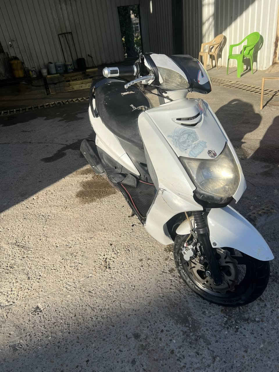 السلام عليكم سكنس نثيه ياباني 110 استانت حساس للبيع
دراجه كامله مكمله سلف هندر مكينه بلاد ناعمه 
اوراق مال معرض موجوده من منزله دراجه كامله ماعده بجم مالتهه تعبان وبي كسر فقط غيرهه كلشي مابيهه وخير من الله 
بيهه كم قطعه تزويد اصلي بيهه ثلاث قطع كاربون اليف حقيقي اول منزلت يعني سبايدر وترايش كاربون بيهه سلف رياضي كلجات رياضي أصليات فج وصينيه NCY يدات رياضي بيهه 
المكان بغداد الكريعات او اعضميه اي استفسار
 اكثر عل رقم *********** 
ملاحضه القاعده مال رقم الخلفيه مو ويه الدراجه 👍
