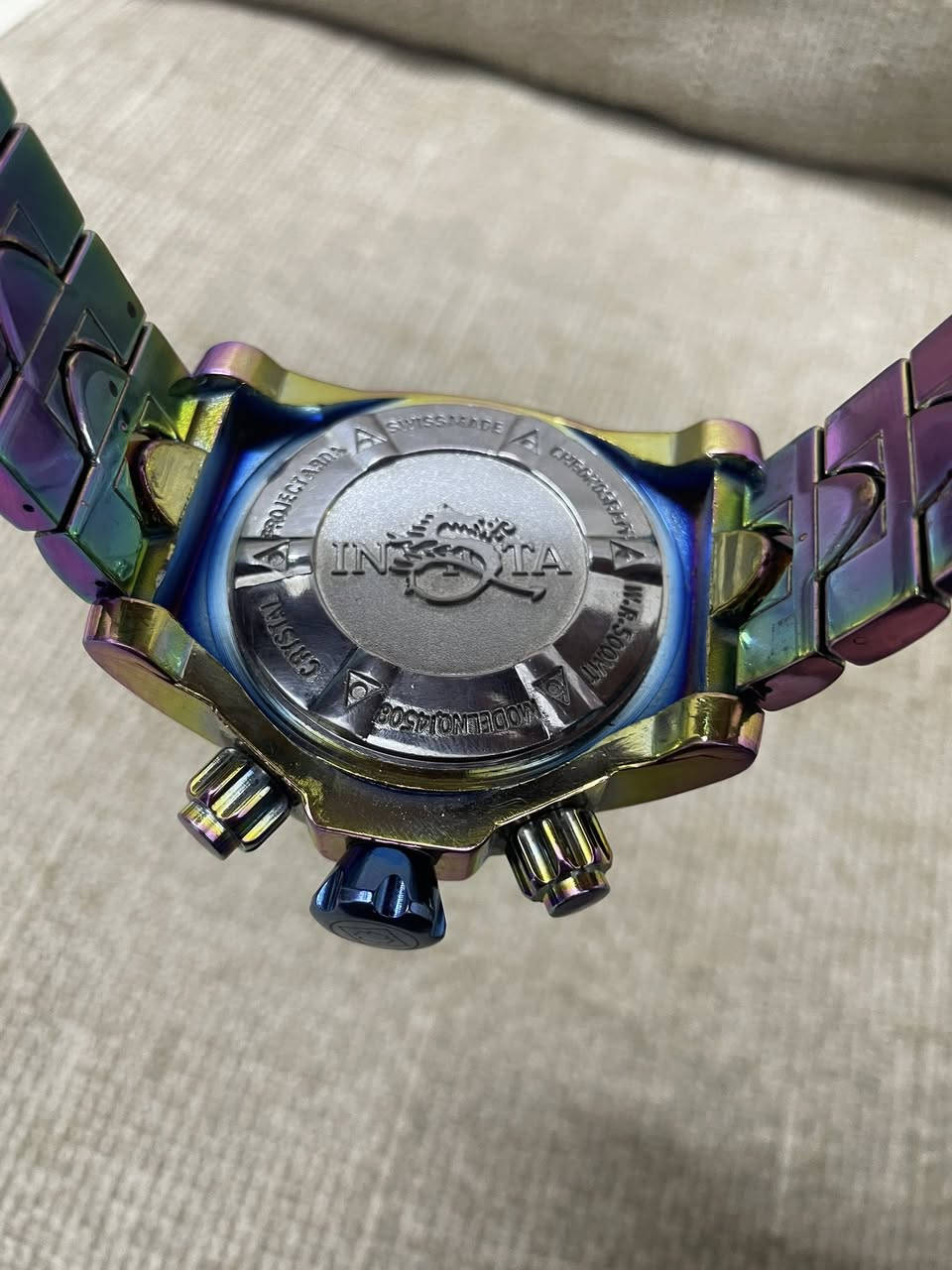 شلونكم شباب
ساعه بهذا الشكل الي يفيده يراسلني و يدلل الحجز على الخاص 

توصيل موجود


**إذا كنت صاحب هذا الإعلان وتريد حذفه لأي سبب، رجاءا أرسل رسالة إلى الدعم الفني**