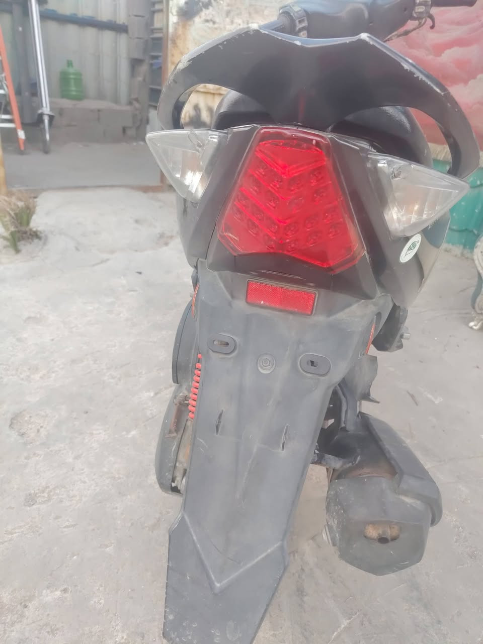 سلام عليكم ماكس حديث مضلع مكينه مكفوله سعر 600 بيها مجال مكان بغداد البلديات تقاطع الكهرباء ***********
