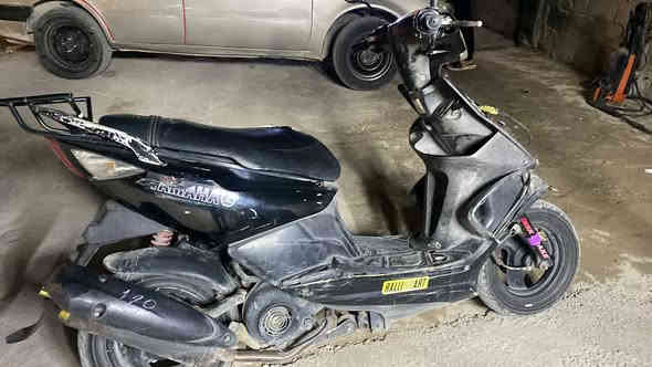 ماكس عدله مكفوله مامفتوح بيه برغي 120 سرعته مكاني بغداد الدوره سعره 500 نقص بيه فقط كفر امامي بي كسر وفطر وشلته بيديه/فيترك وياك وتعال كل خطوه هله بيك كلشي شغال بيه من كيلو متر اشاير نكره سلف
***********
***********
