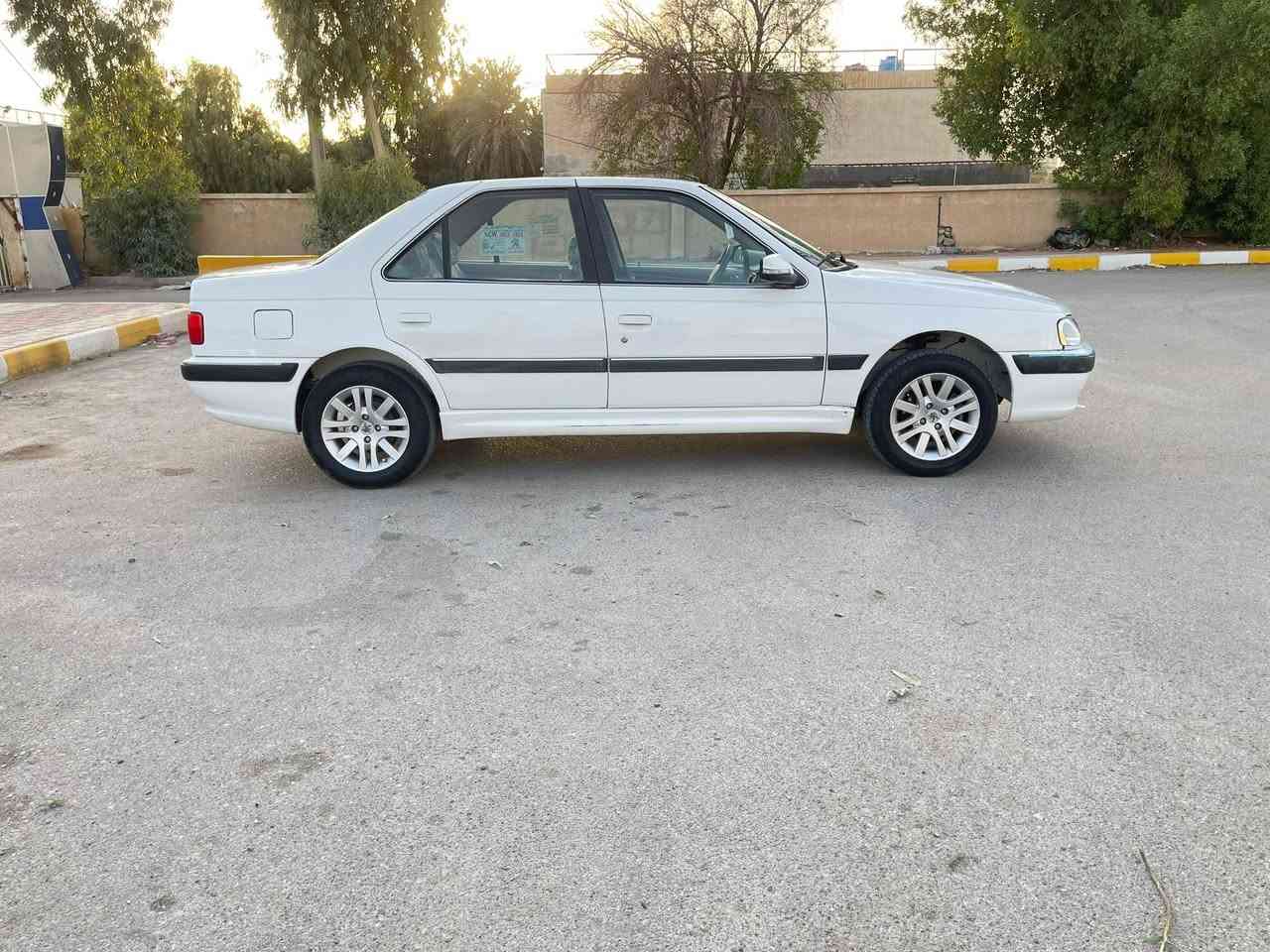 السلام عليكم سعر ٦٢ 
بارص ٢٠٢٢حره سنويه ل ٢٨ انكليزي تحويل مباشر 
ماشيه ١٠٠ الف جاهزه سياره 
مكينه وكير وتبريد.ثلج  تدفئه وحداديه وكهربائيات جاهزه 
بيه صبغ جاملغ خلفي بدون دواخل بس صبغ 
سياره جديده وجاهزه وتراي وين مايعجبك ع وضع شركه 

مكان سياره وأبو سنويه بناصريه إسكان الصناعي 
***********
