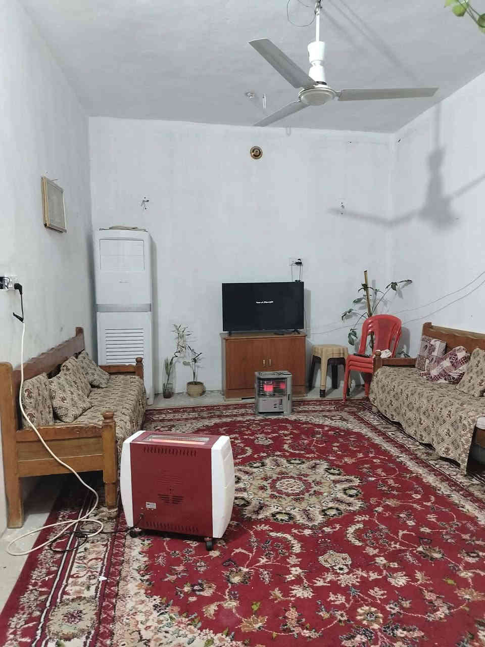 متوفر دار للبيع الخالص جديده الاغوات المساحه 200مترطابوزراعي سند 25مقابيل مدرسة الشهيد جواد العذاري السعر42مليون ***********
***********
