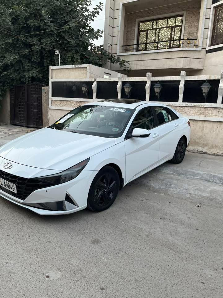 السلام عليكم هونداي النترا هايبرد
وارد امريكي 2022  رقم بغداد الألماني جديد 

سياره لمتدد فول واحد عل واحد فتحه بصمه 

تشغيل عن بعد وتدفئة كشنات وتدفئة ستيرن وتدعم كاربلاي وهواي مواصفات ضررها ربع بنيد وجاملغ 

سعر 155$ بيها مجال بسيط 

مكان السياره بغداد البياع 

تواصل ***********
