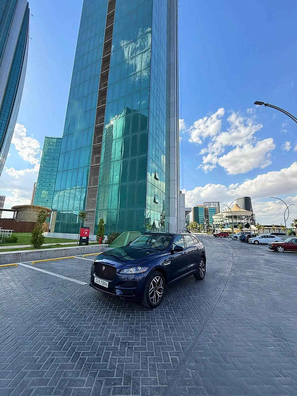 Jaguar f
2017
S
واحد قطعە کلیر
بدون دواخل 
ارباگ کل سلیم
ماشی ١٢٠ مایل
مکینە ٦ سلندر سوبر جاجد
ضمان دولی
فول فول موصفات
اعلی فیئە فی مواصفات
مکان اربیل
سعر ١٨٩$
مراوس ب رنج روفر سپورت ٢٠١٤-٢٠١٧
***********
