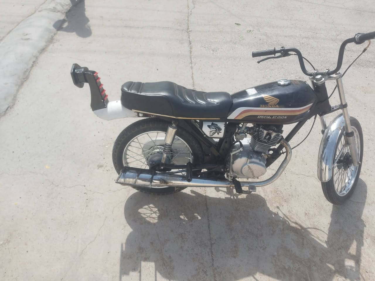 دراجه ناعمه موديل 21 سعر 350 رقم الهاتف واتساب***********
