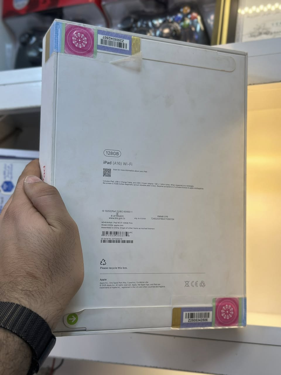 رمضان كريم 🤎
ايباد 11/A16
لون وردي 
ذاكره 128 
لوك ممفتوح من الكارتون 
ضمان سنه 
سعر 590 الف 
***********
الامين الثانيه
