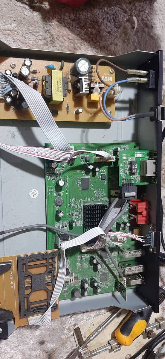 صيانة اجهزة الستلايت
هذة ستلايت istar 9900 نوعية جيدة
العطل الجهاز واقف على كلمة load
يتوفر لدينا كل مايتعلق بالستلايت
صحن ثقيل
ستلايت مبرمج كامل
ريمونتات
فيش
اولمبي
محولة ١٢ فولت
كيبل hdmi
ترتيب القنوات
الوسام لصيانة الاجهزة الالكترونية
العنوان داخل قرية اللزاكة
المهندس سالم الحمادة ***********
