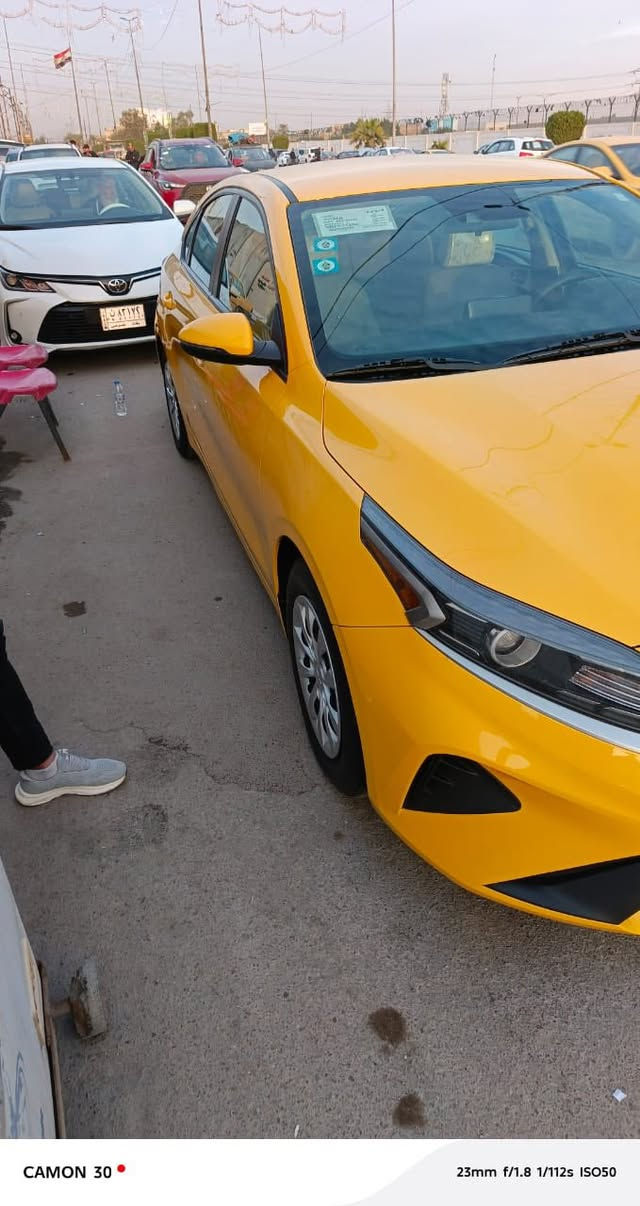 س ع فورتي موديل 23 بلعراق بيه نص باب السايق وحادث امريكا باب الخلفي وره السايق بدون تبديل ليبل واحد بجم كبس 
 رقم صاحب السيارة اني مكلف الله شاهد***********
السعر163 وبيه مجال
