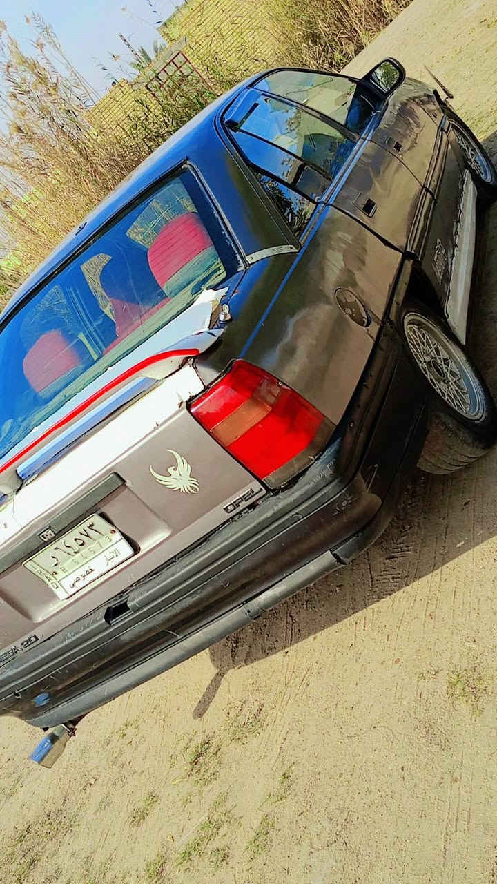 من رخصه الادمن أوبل اوميكه موديل 1989 كير ومكينه زينات حداديه زينات تخم تاير ويل كب أبو شبجه كهربائيات كله شغاله صدر امامي خلفي سنويه27 سعر 24 وبيه مجال رقم التواصل ***********الاثير  *********** مكان فلوجه صقلاويه قرب جامع ابي ذر الغفاري
