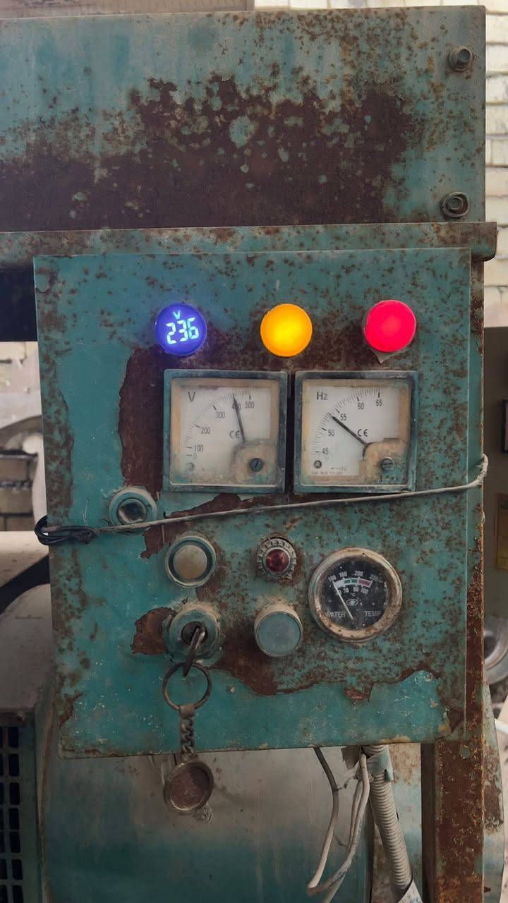 السلام عليكم مولدة محرك كية للبيع للإستفسار عنها اكثر التواصل مع الرقم 
‏‪0771 815 7329‬‏
مكان كربلاء
