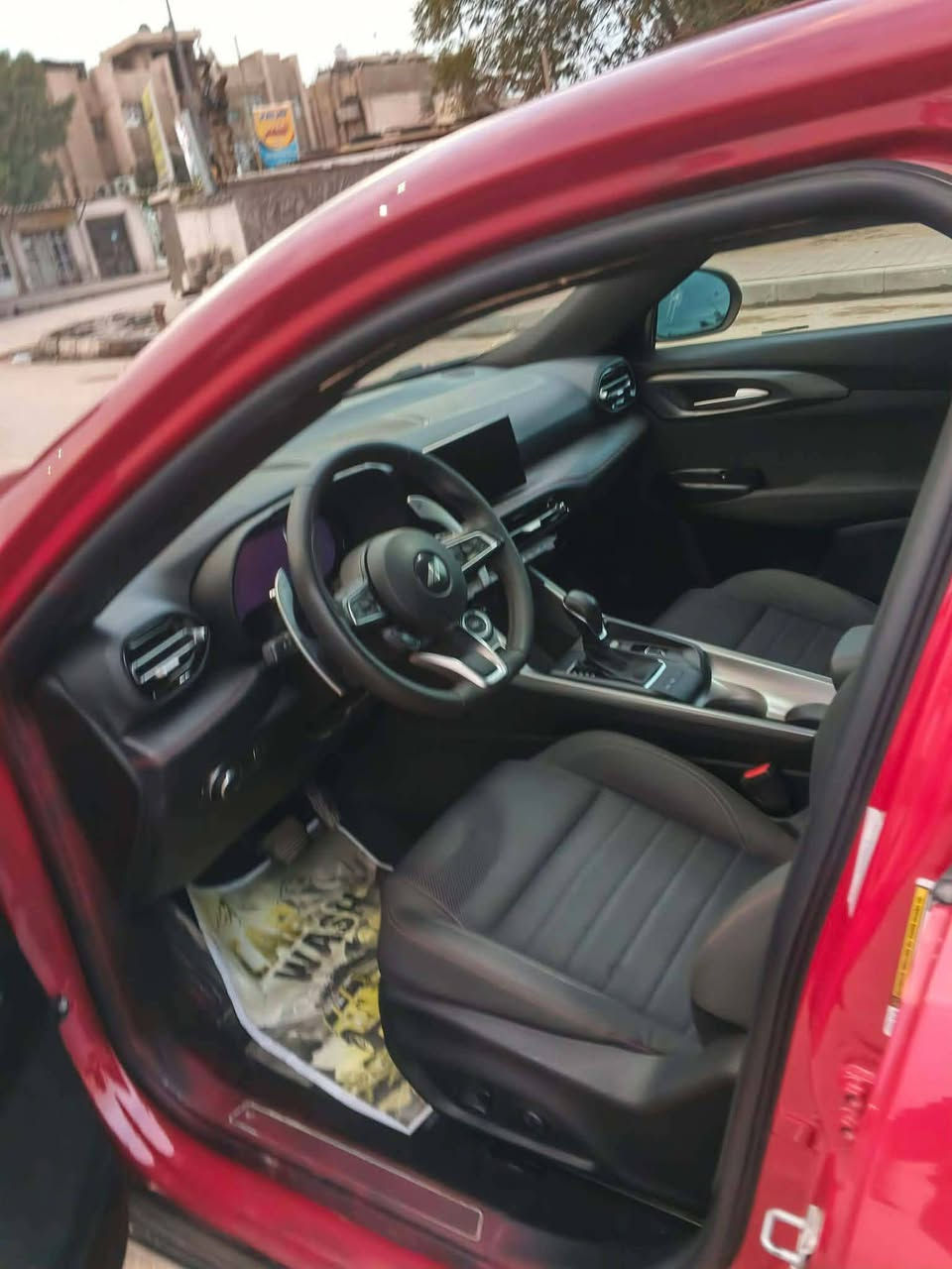 هورنت موديل 2024 ضرر بدايه البنيد ومصلح نفسه السعر 170 وبيه مجال ***********
