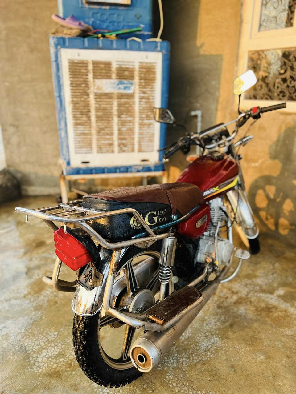 السلام عليكم اخواني  ماطور.  شرط النضافة  جني موديل   (١٨)١للطلب والاستفسار الاتصال ع الرقم ***********
